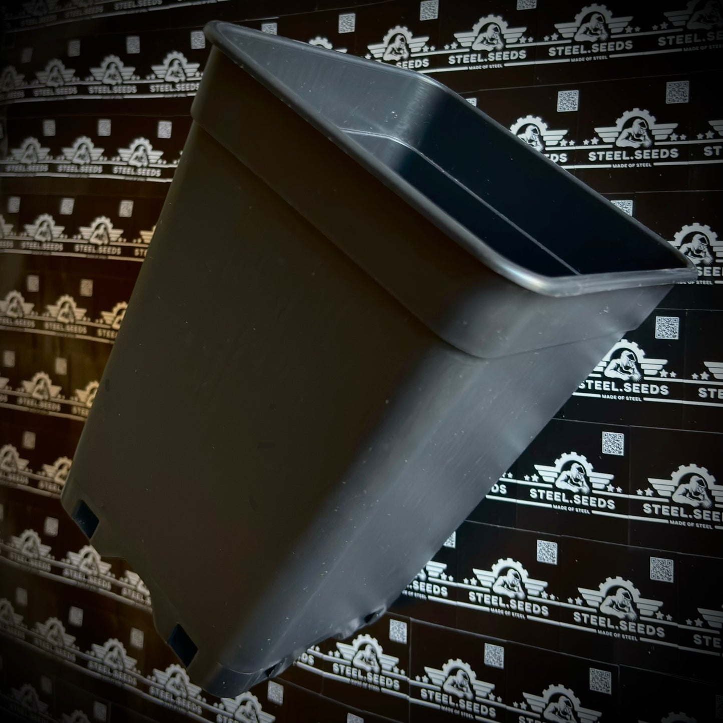 Töpfe | Topf | Anbauzubehör | Growbedarf | Steel Seeds | Steelseed | Steelseeds